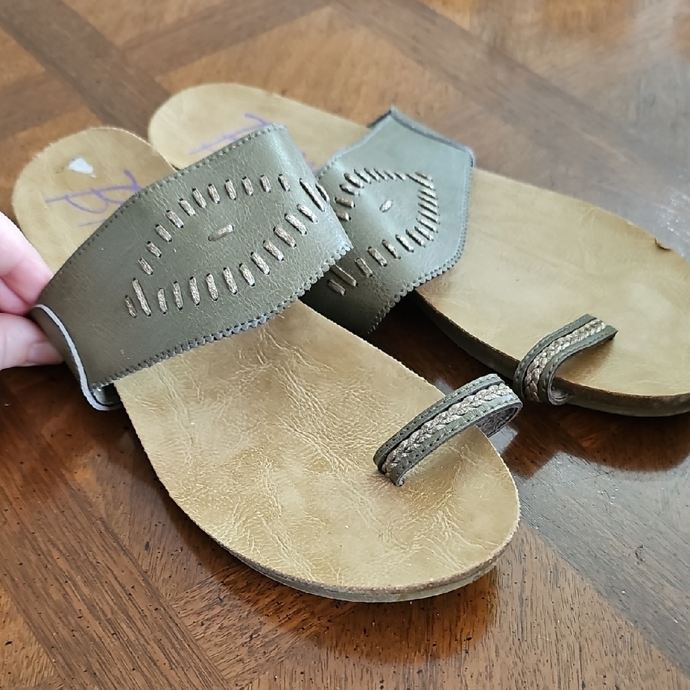 Blowfish Malibu Sandals Size 9.5